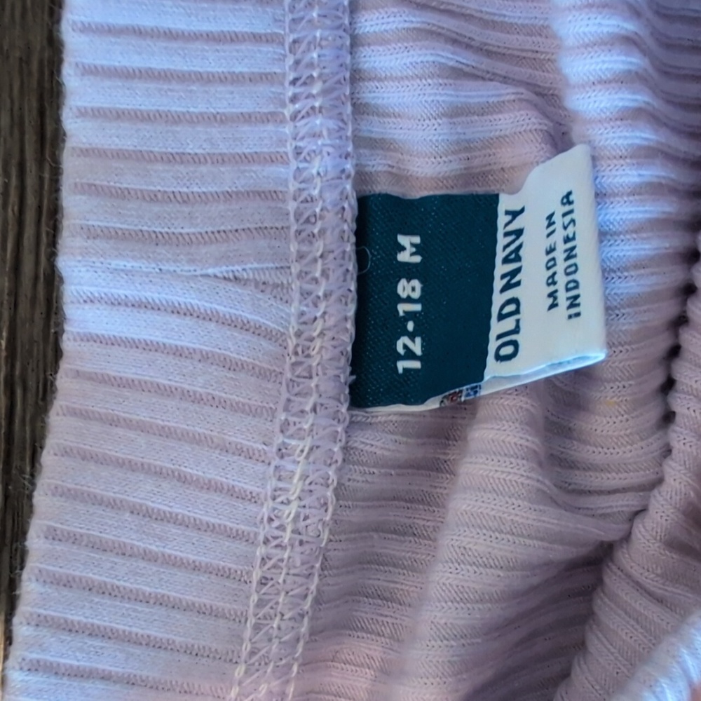 Old Navy Colorful Kids Ribbed Shorts Set - Picture 4 of 4